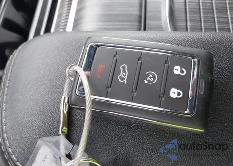 2024 Jeep Wagoneer L Series Ii z USA, uszkodzony, nr VIN 1C4SJSBP6RS181618